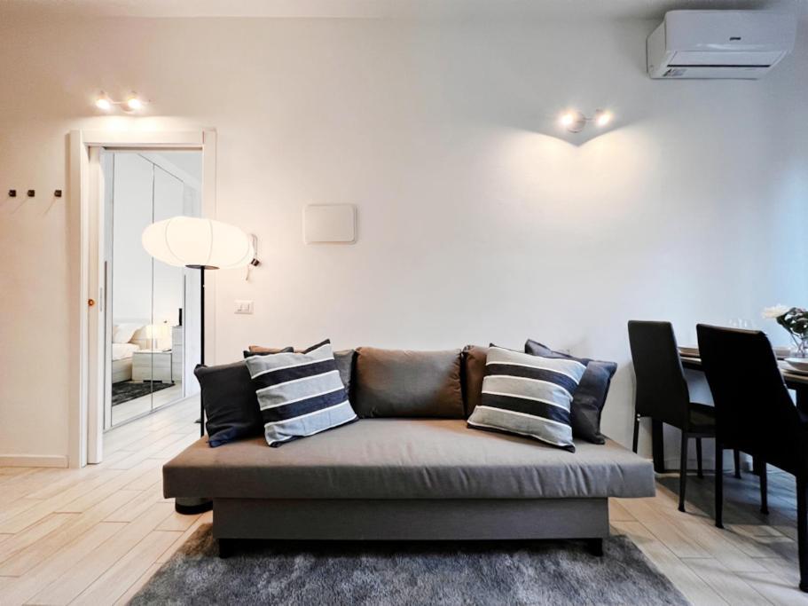 20 Min Duomo - Modern Apartment Milan Exterior photo